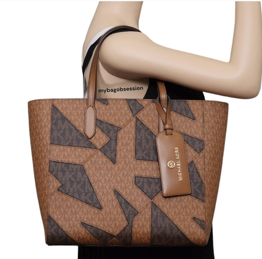 Michael Kors Sinclair Logo LG Tote Brown